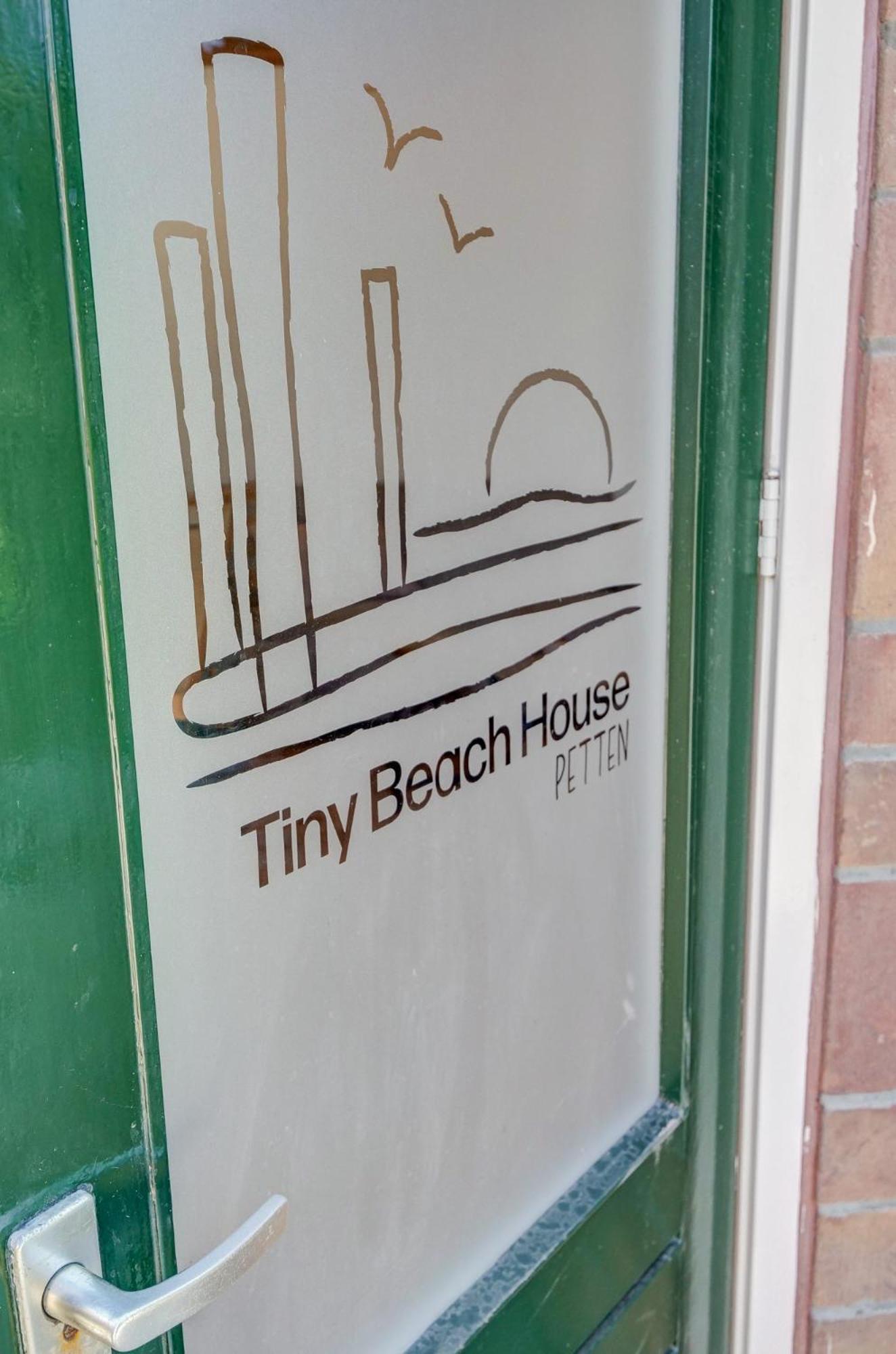 Tiny Beachhouse